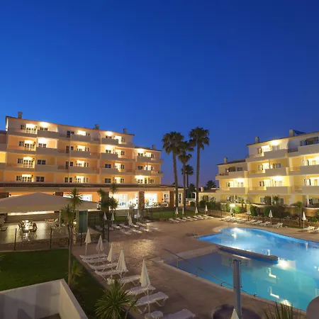 Vitors Plaza Apartahotel