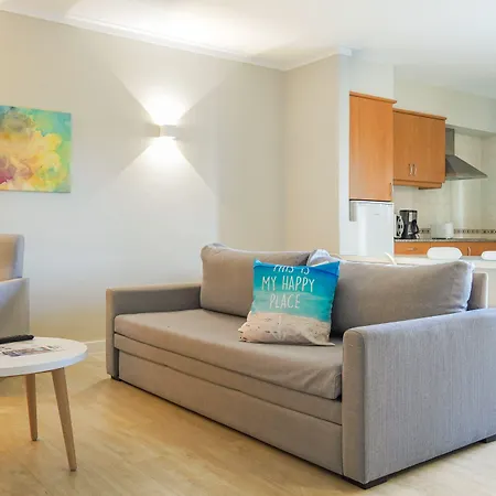 Vitors Plaza Apartahotel