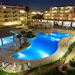 Vitors Plaza شقة فندقية 4*