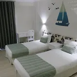 아파트호텔 Vitors Plaza 4*