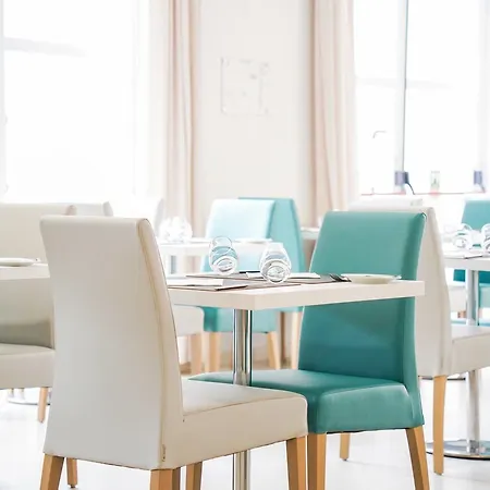 Vitors Plaza Aparthotel Portimao