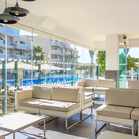 Vitors Plaza Ξενοδοχείο με διαμερίσματα 4*