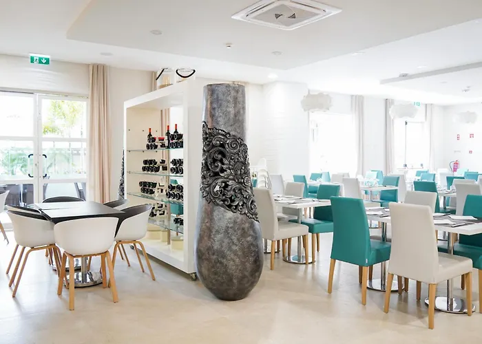 Vitors Plaza アパートホテル ポルティマン