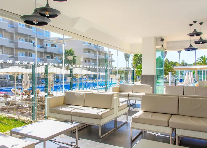 Vitors Plaza アパートホテル 4*