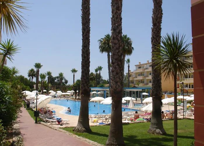 Vitors Plaza アパートホテル