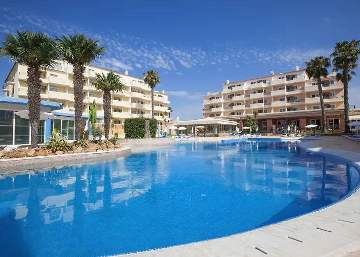 アパートホテル Vitors Plaza ポルティマン