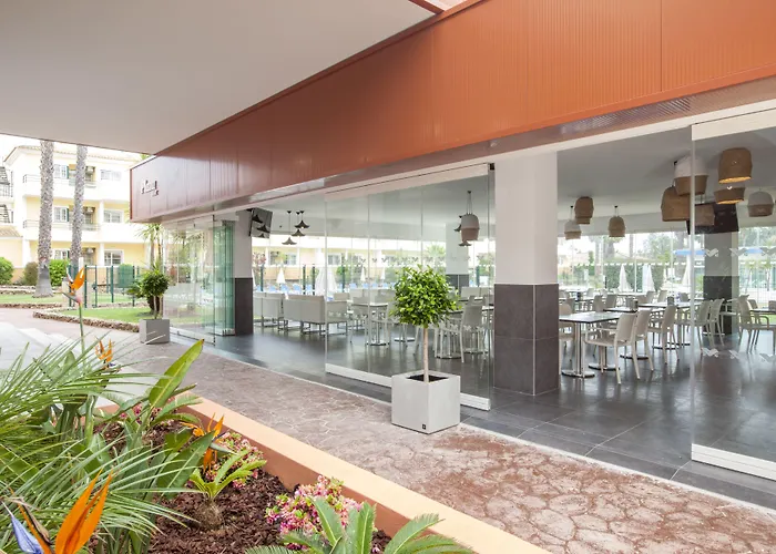 アパートホテル Vitors Plaza