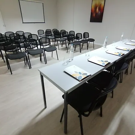 Vitor's Plaza 4*